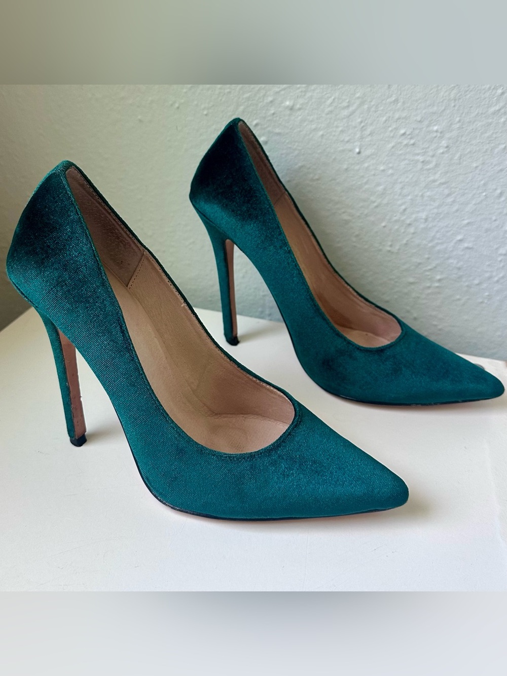 RAYE by Revolve Emerald Green Velvet Pointed-Toe Stiletto Heels